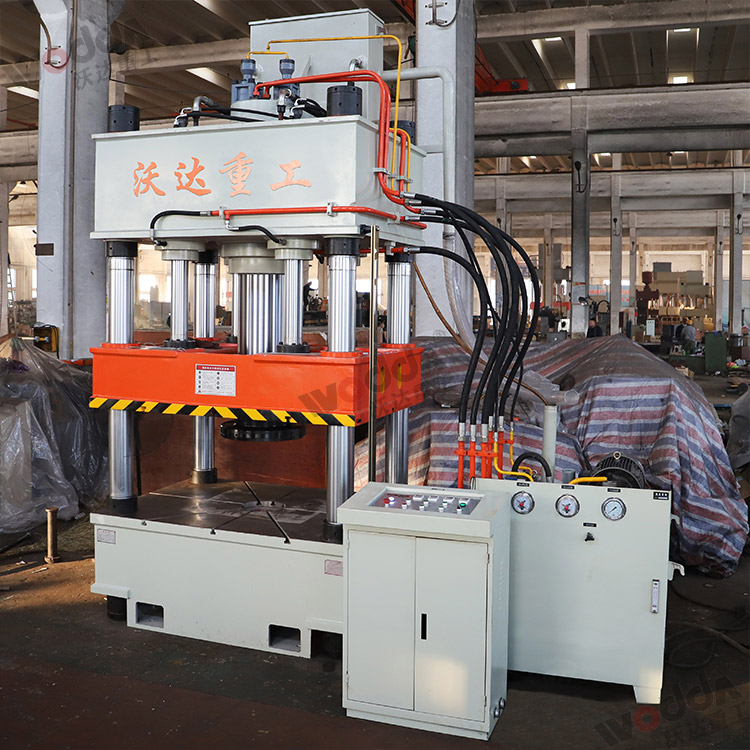 315噸單動薄板拉伸液壓機(jī) 315噸單動薄板拉伸液壓機(jī)