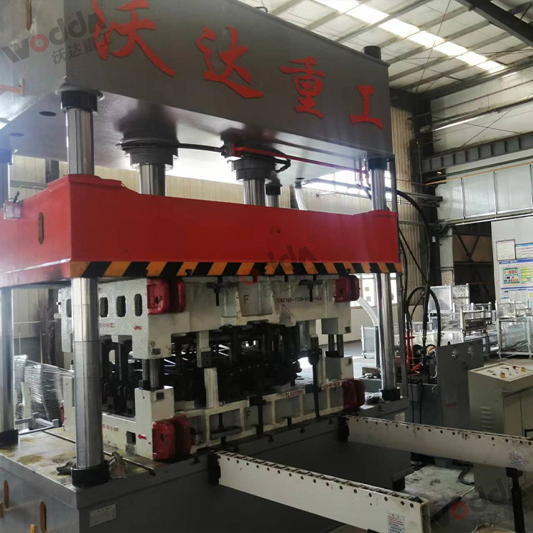 200噸汽車內(nèi)飾件液壓機 200噸汽車內(nèi)飾件液壓機