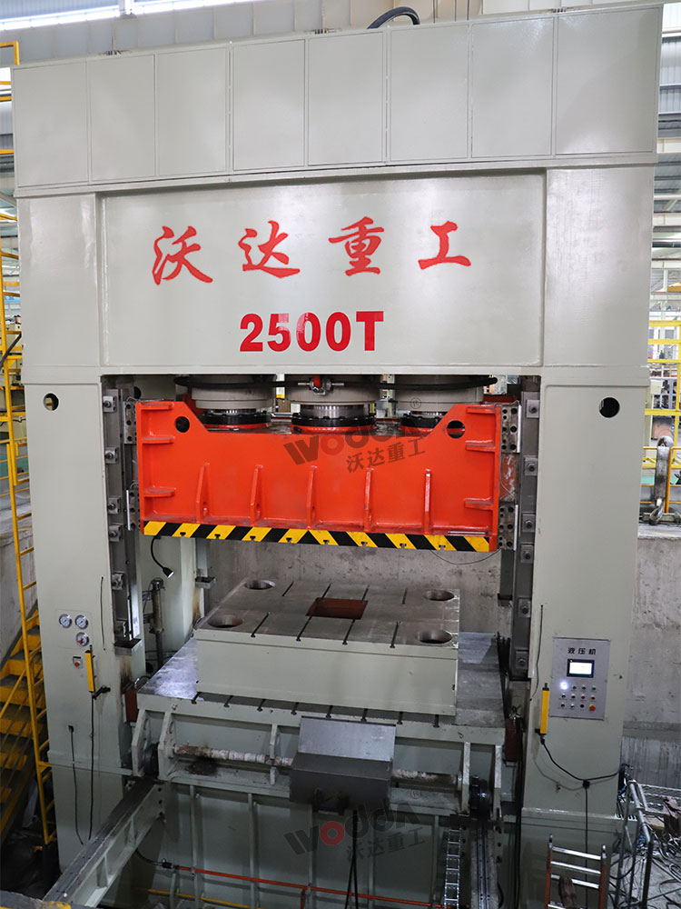 2500噸框架式液壓機 2500噸框架式液壓機